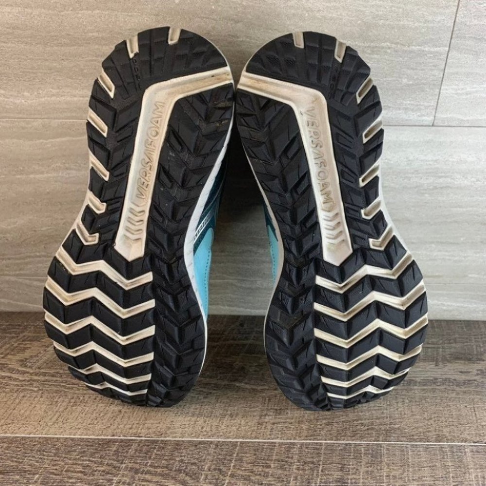 Women's Saucony Cohesion TR13 Sneaker - Picture 11 of 12